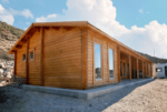 Maison en bois en kit « Holiday L » | 18 x 7 m – Image 18